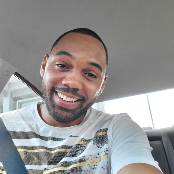 Meet your Posher, Quentin - Picture 1 of 1